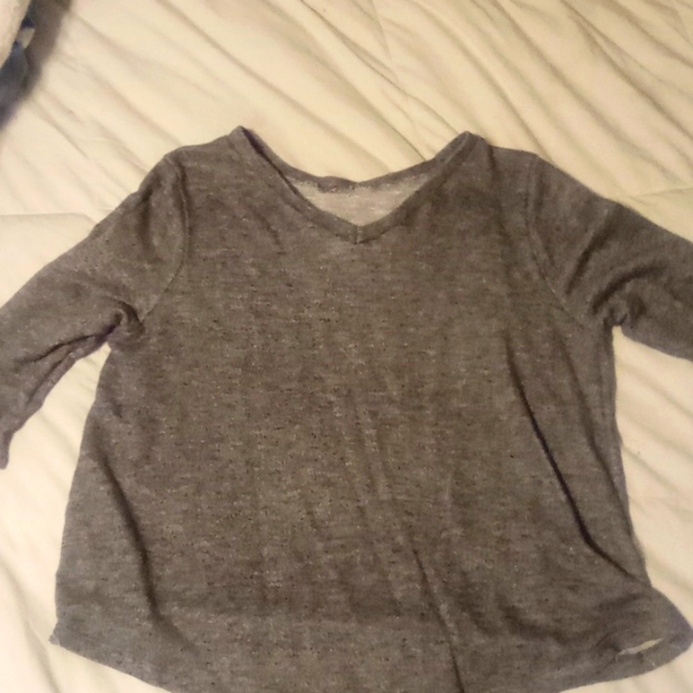 Mid sleeve soft sweater